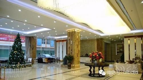Ehrenburg Hotel Foshan Buitenkant foto