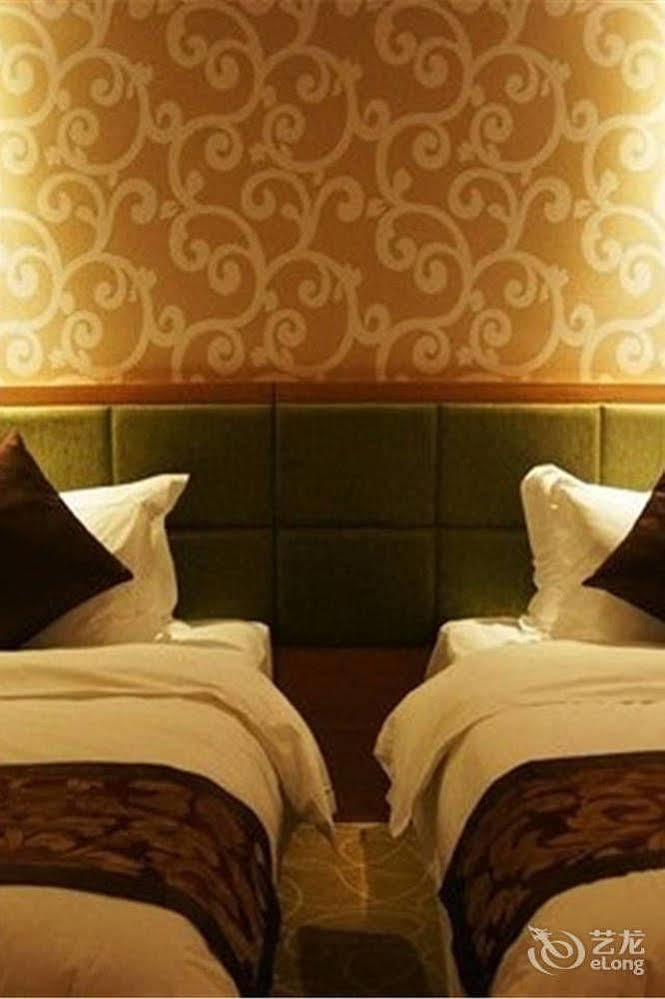 Ehrenburg Hotel Foshan Buitenkant foto