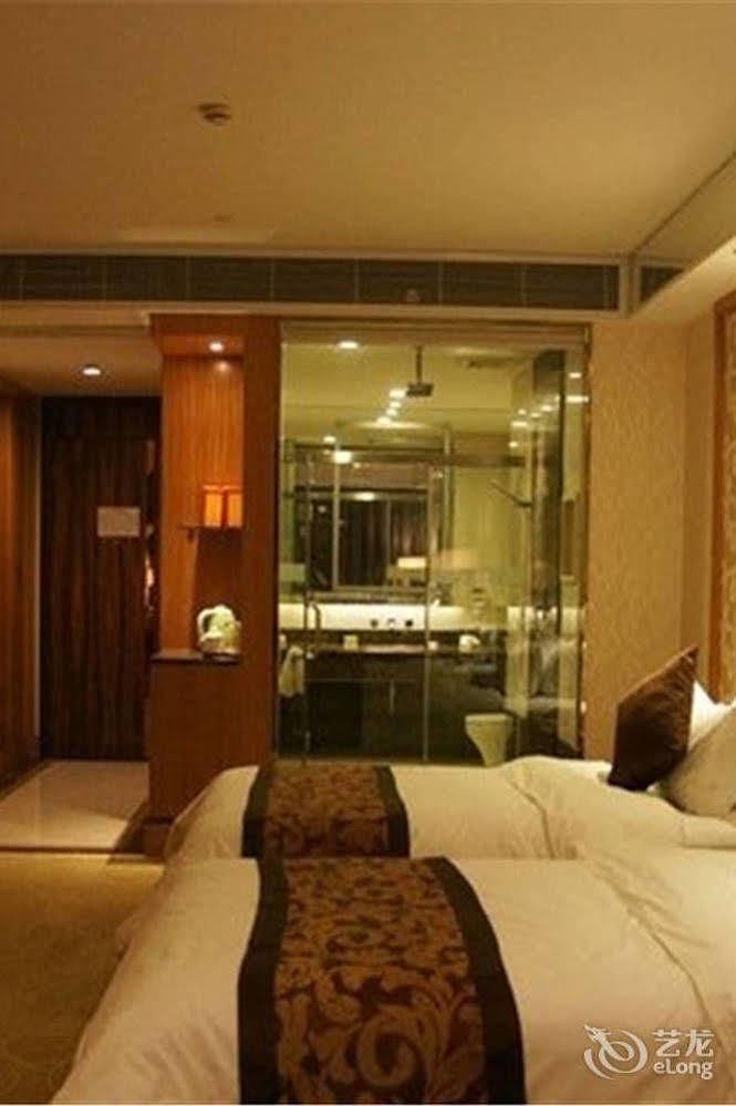 Ehrenburg Hotel Foshan Buitenkant foto