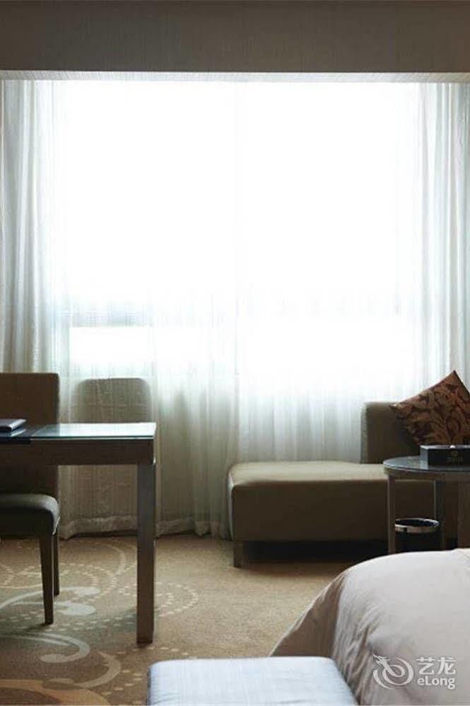 Ehrenburg Hotel Foshan Buitenkant foto